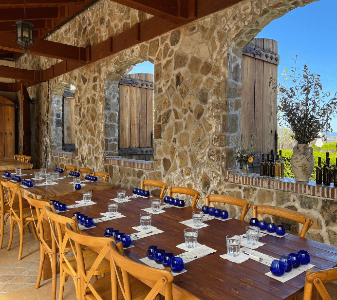 TOP_Website_LargeGroupTasting_692x616